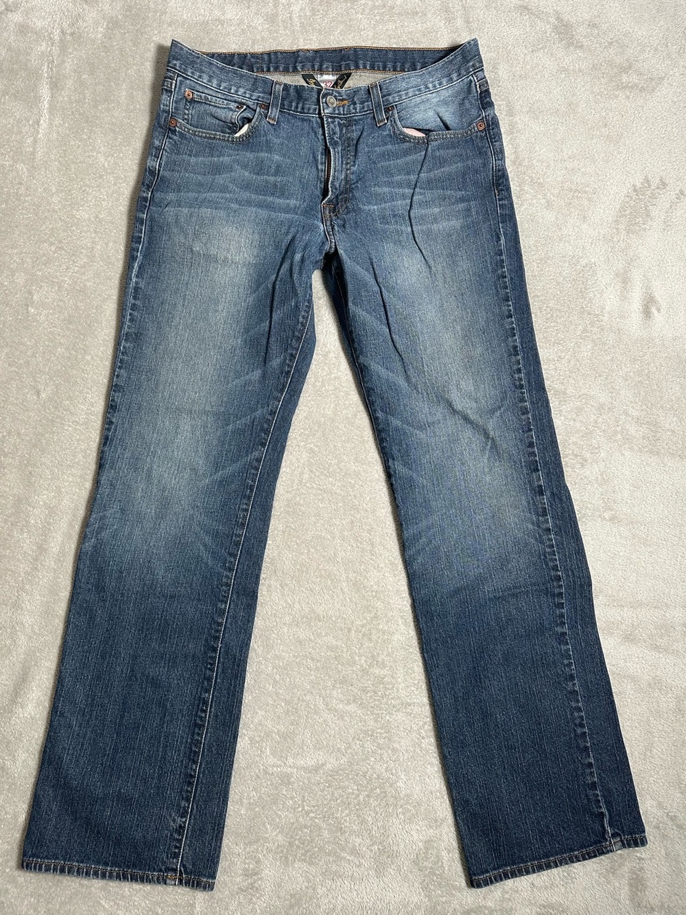 Lucky Brand Vintage Straight Leg‎ Cayman Jeans 34x31.5 (32x32 tag)